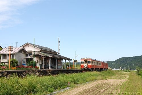 頚城大野駅